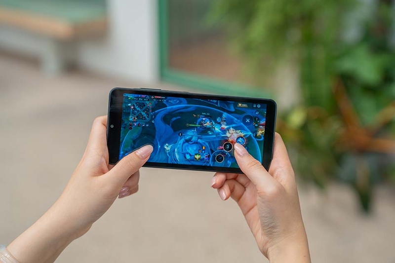 galaxy-a06-5g-vo-dich-phan-khuc-gia-re-2025 (6).jpg