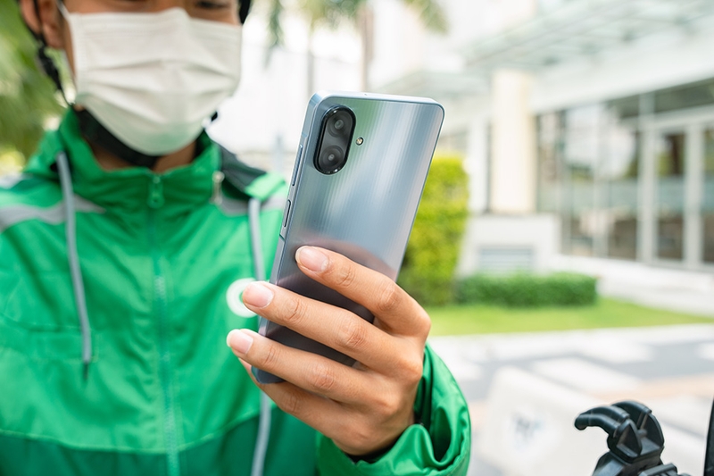 galaxy-a07-chan-ai-moi-cua-tai-xe-cong-nghe (4).jpg