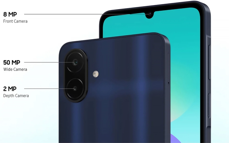 Cụm camera kép được bố trí dọc ở mặt lưng Galaxy A08.