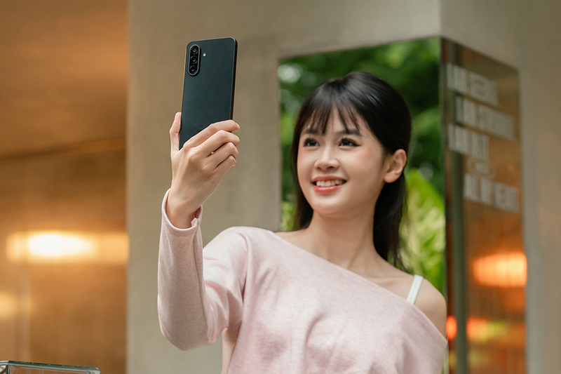 galaxy-a17-5g-chat-nhat-phan-khuc (18).jpg