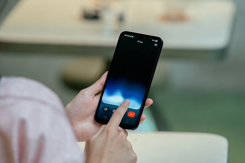 galaxy-a17-5g-chat-nhat-phan-khuc (3).jpg