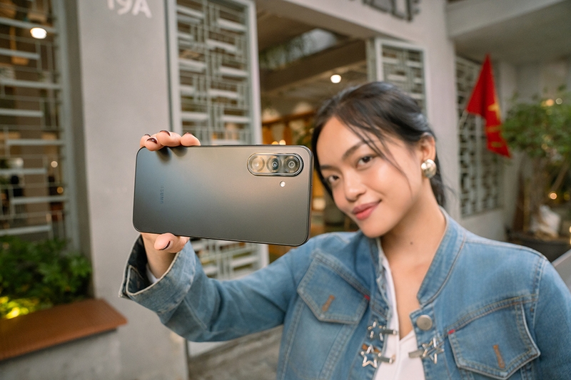 galaxy-a17-5g-man-hinh-khong-lo-camera-xin-gia-nhe-vi (9).jpg