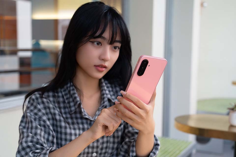 galaxy-a26-5g-quan-quan-smartphone-cua-genz (2).jpg