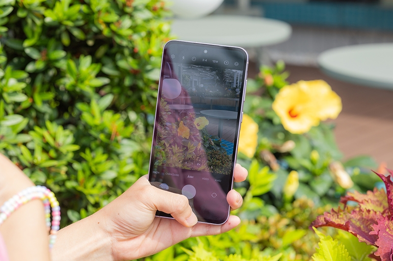 Samsung Galaxy A55 5G bỗng hóa “chân ái” của GenZ với tính năng khoanh tròn để tìm kiếm trên Google 12