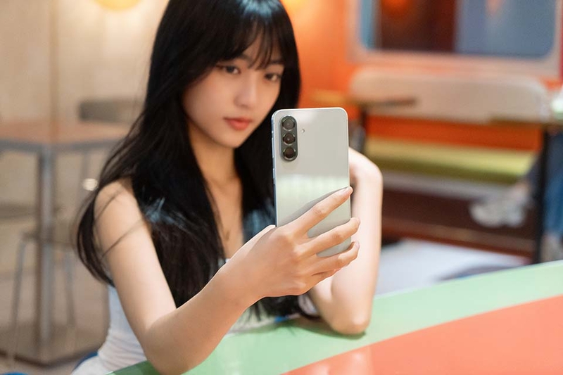 galaxy-a56-5g-so-mot-trong-tam-gia-10-trieu (2).jpg