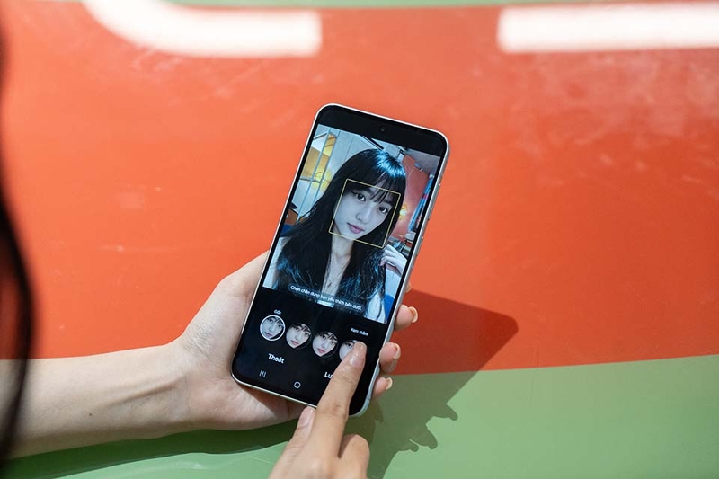 galaxy-a56-5g-so-mot-trong-tam-gia-10-trieu (8).jpg