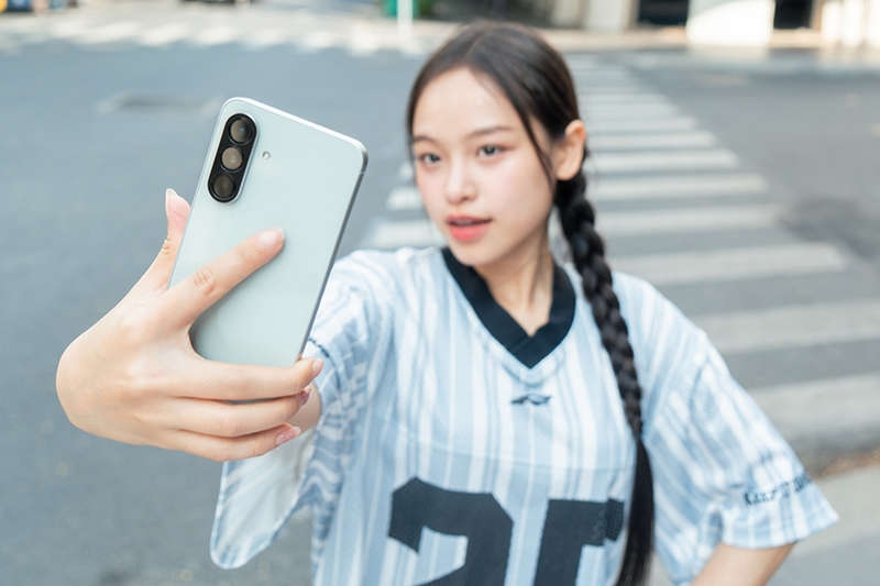 galaxy-a-series-2025-xung-tam-lua-chon-hang-a (6).jpg