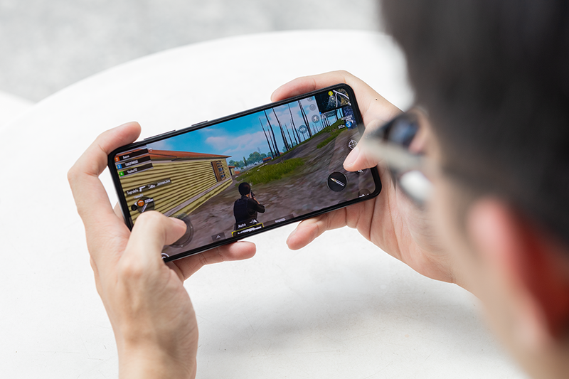 Mạnh mẽ, bền bỉ và mượt mà, Galaxy M55 5G xứng danh thủ lĩnh phân khúc cận cao cấp 3