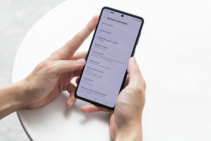 Mạnh mẽ, bền bỉ và mượt mà, Galaxy M55 5G xứng danh thủ lĩnh phân khúc cận cao cấp d
