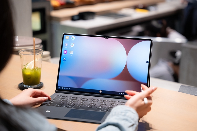 galaxy-tab-s10-ultra-ban-lam-viec-toi-gian (4).jpg