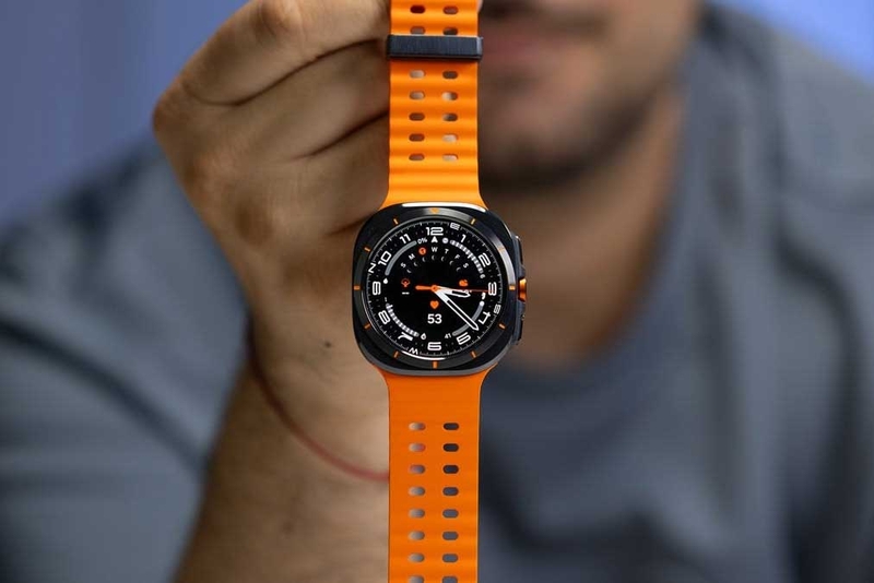 galaxy-watch-ultra-2-xuat-hien-bien-the-moi-205229-1.jpg