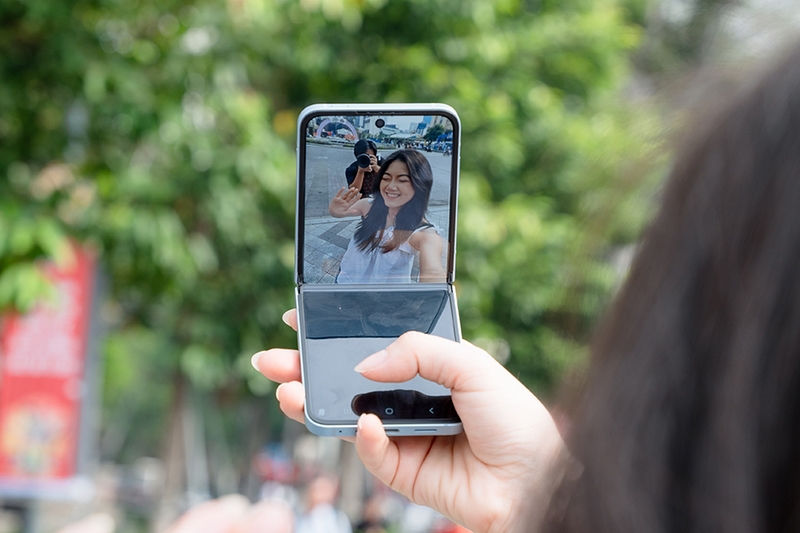 galaxy-z-flip6-tao-su-khac-biet-qua-nhung-gia-tri-cot-loi (6).jpg