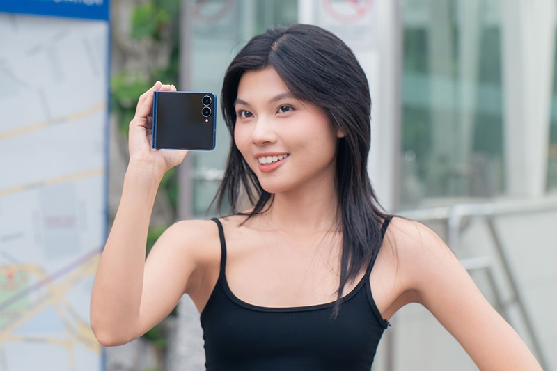 Samsung Galaxy Z Flip7: Khi giấc mơ về chiếc điện thoại gập lý tưởng đã thành hiện thực 18