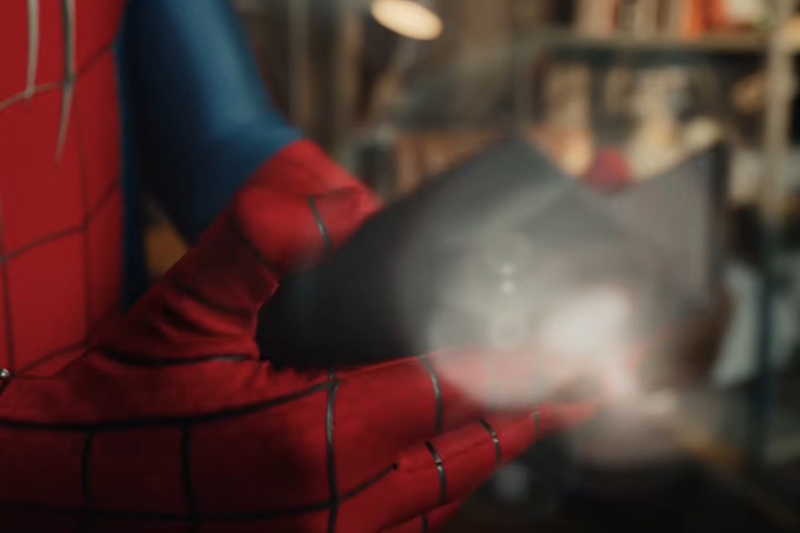 Galaxy Z Fold8 kết hợp Spider-Man 2