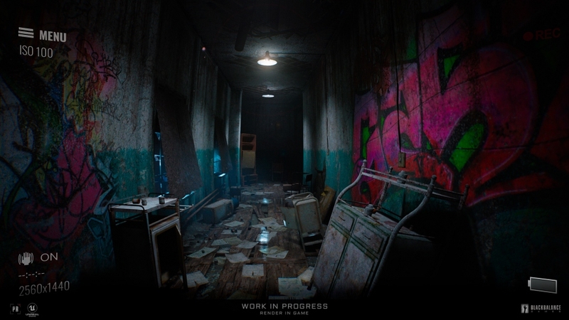 Nhiệm vụ của bạn khi chơi Paranormal Records là phải trang bị đầy đủ đồ nghề và quay những thước phim đẹp nhất