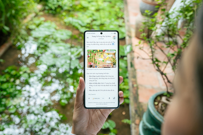 gap-mo-khoanh-khac-mua-trung-thu-cung-galaxy-z-flip7 (15).jpg