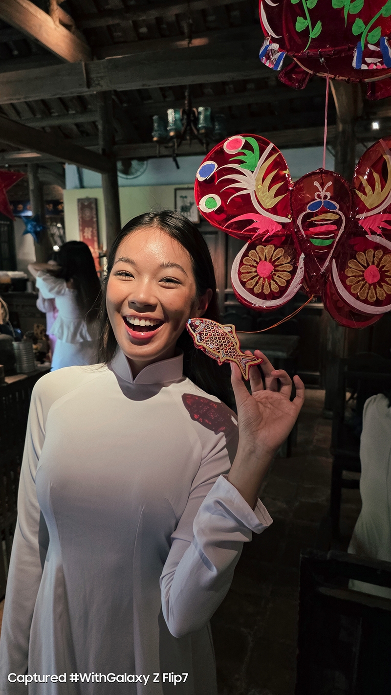 gap-mo-khoanh-khac-mua-trung-thu-cung-galaxy-z-flip7 (19).jpg