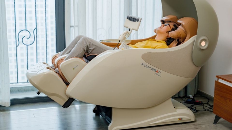 Ghế massage k&eacute;o gi&atilde;n cột sống 4