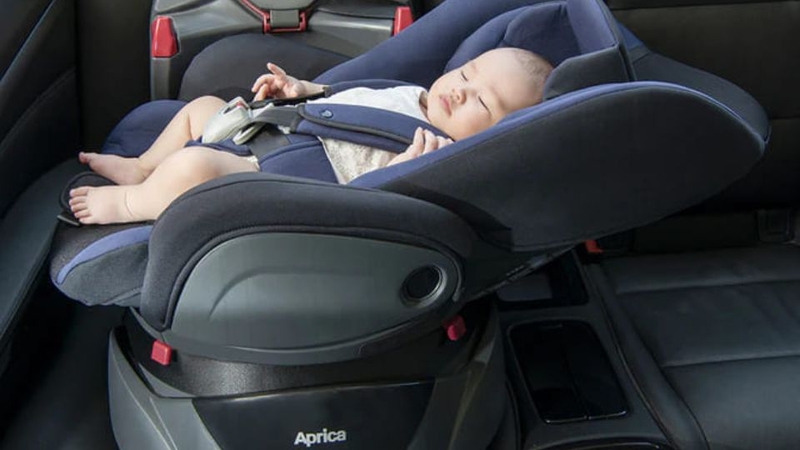Ghế ngồi ô tô Aprica từ Nhật