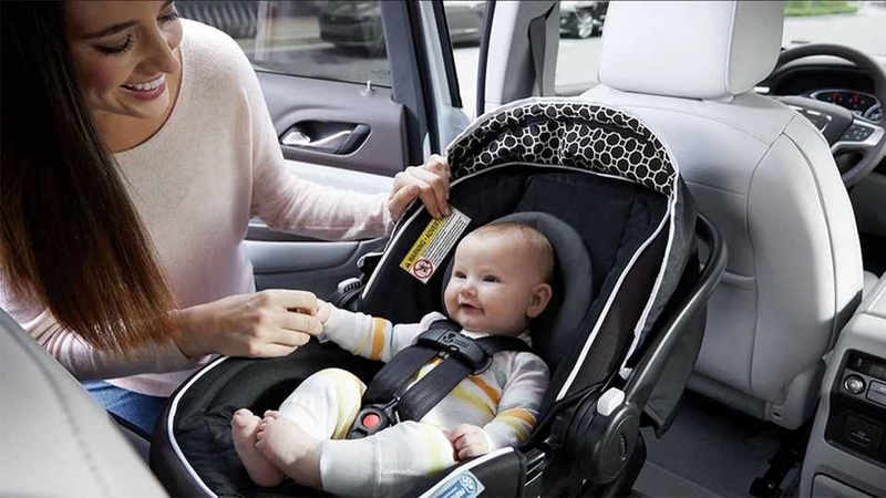 Tiêu chuẩn lựa chọn ghế ô tô cho bé sơ sinh tốt