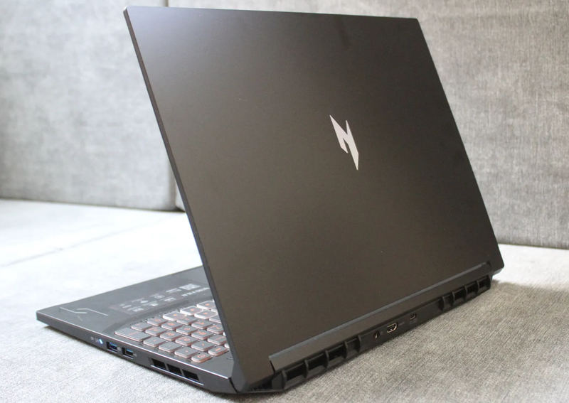 gia-acer-nitro-v-moi-nhat-6.png