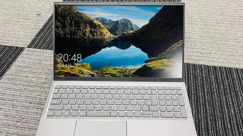 Core i5 là lựa chọn cân bằng hơn