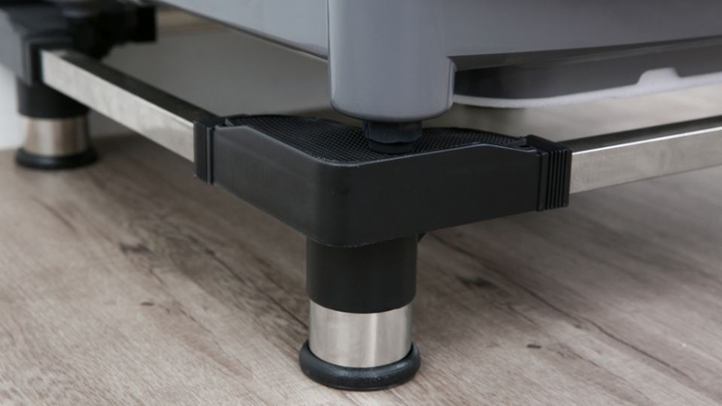 Giá đỡ máy giặt 300kg 51x68cm CD5168DN màu đen