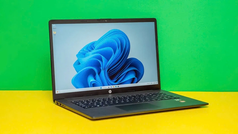 Những model laptop HP thông thường sẽ có giá thay màn thấp hơn