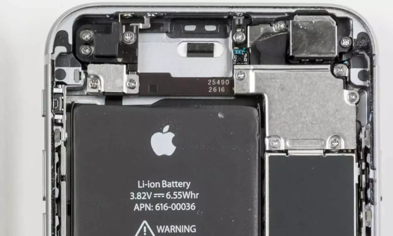 pin iPhone 16 chính hãng