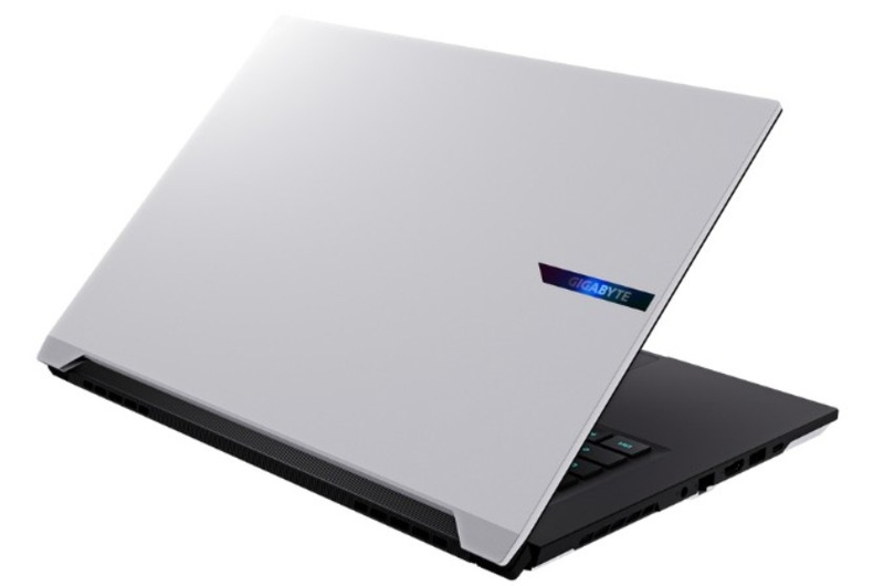 gigabyte-aero-x16-1vh93vnc94dh-8.jpg
