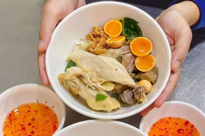 giới thiệu bánh ướt lòng gà Đà Lạt