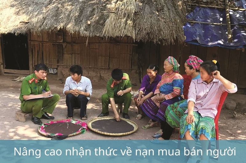 giúp nạn nhân về với cộng đồng
