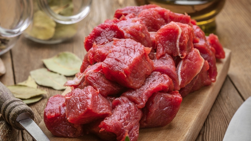 Cách mua thịt bò tươi ngon