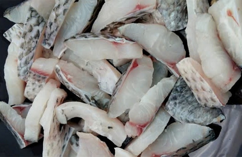 gỏi cá chiên giòn ảnh 2