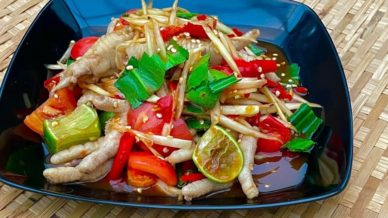 gỏi chân gà Thái Lan 4
