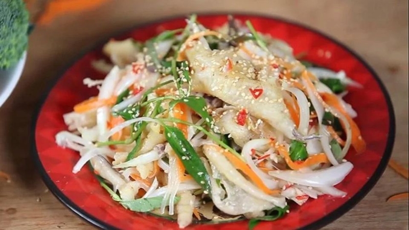 gỏi gà ngó sen 1