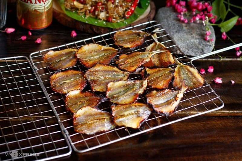 Gỏi khô cá chỉ vàng ảnh 5