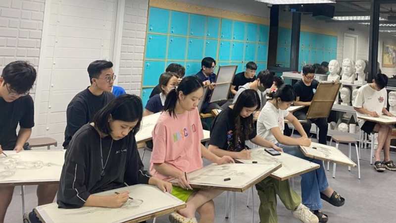 Đam mê và kiên trì là yếu tố quyết định thành công của người học khối H07