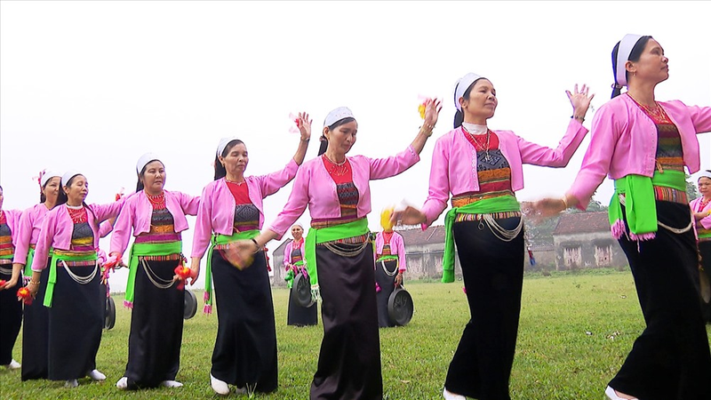Hát sắc bùa là gì 3