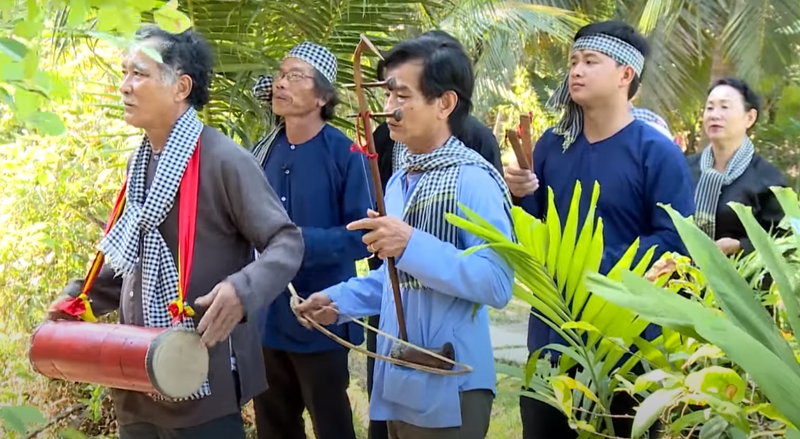 Hát sắc bùa là gì 6
