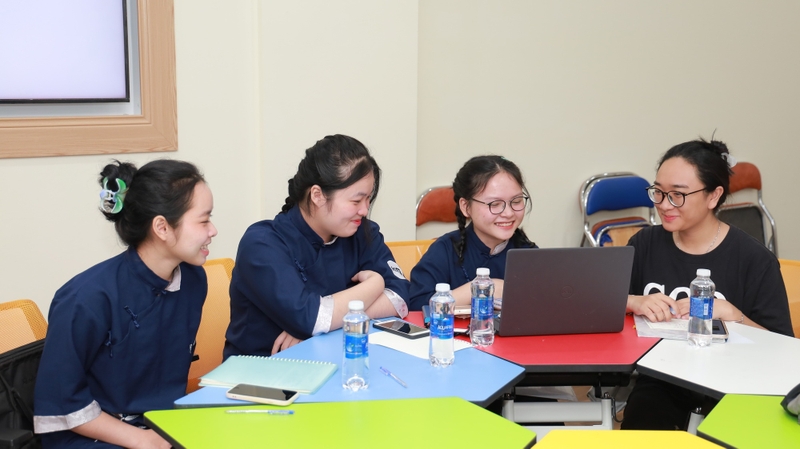 HCMUE là trường gì 4