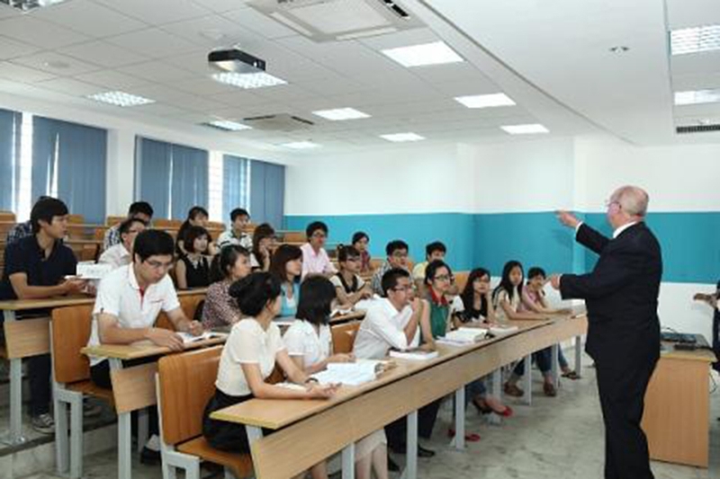 Hệ chính quy là gì 8