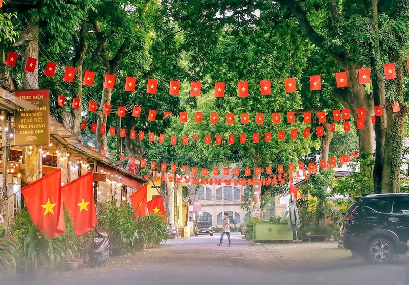 Hình nền 30/4 - 1/5 (ảnh 13)