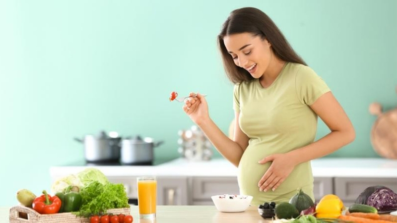 Phụ nữ mang thai không nên dùng hoa đậu biếc