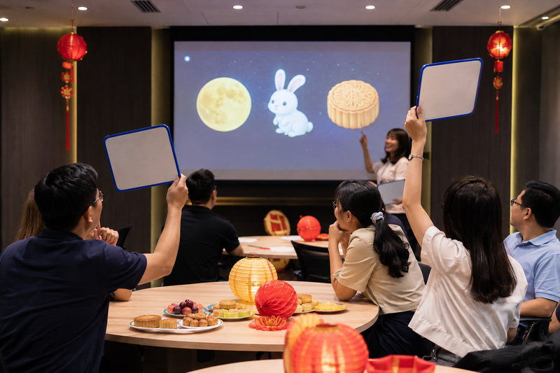 Hoạt động team building Trung thu 6