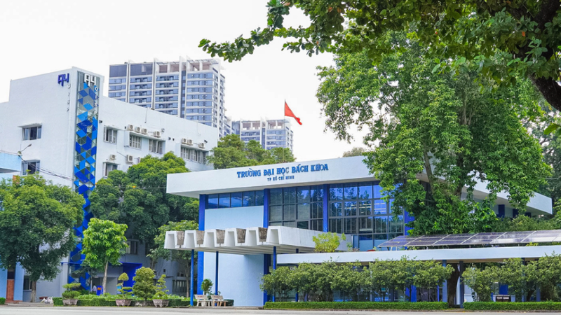 học công nghệ thông tin trường nào tốt nhất tp.hcm 1