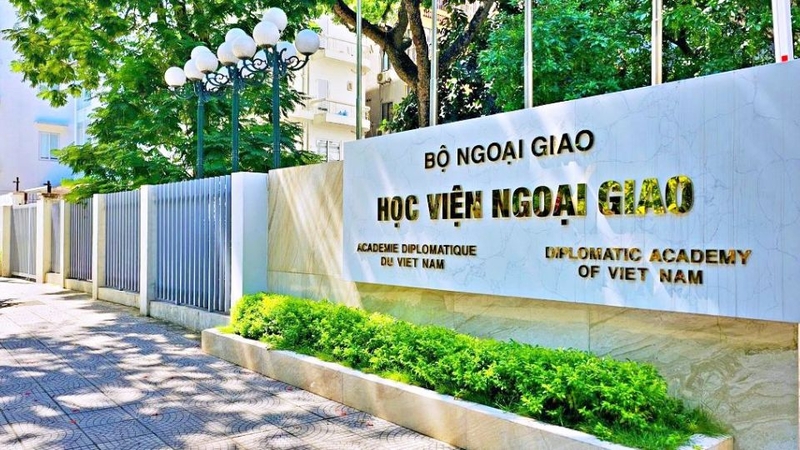 Học viện Ngoại giao