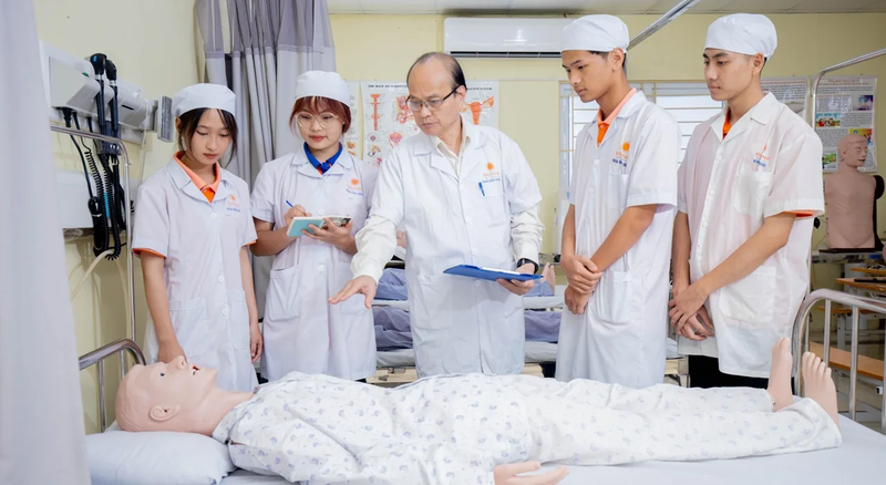 Học ngành gì để đi Nhật 2