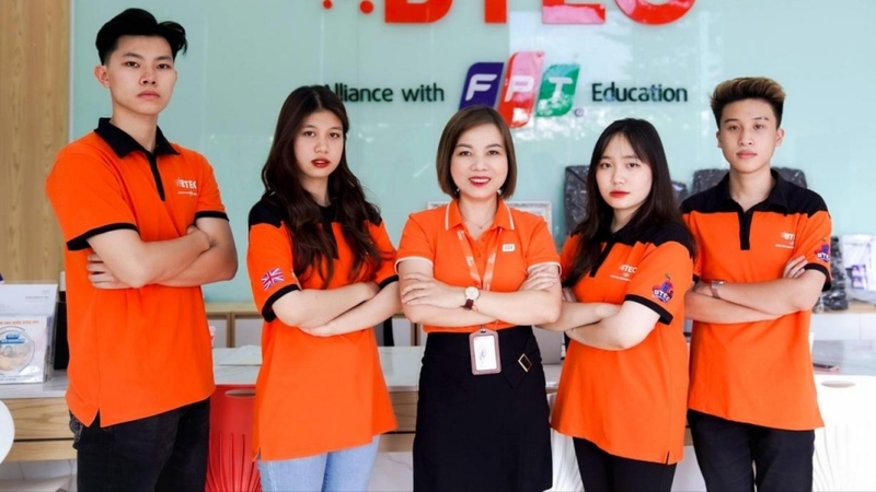 Sinh viên muốn có học bổng 70% giảm học phí phải đáp ứng điều kiện đặc biệt