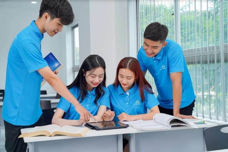 hoc phi cu the cac nganh hoc